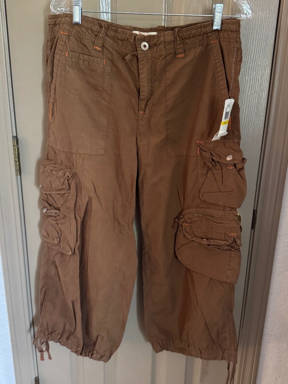 NWT Polo capri cargo pants brown size M